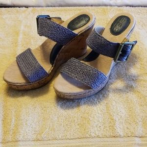 Sandal